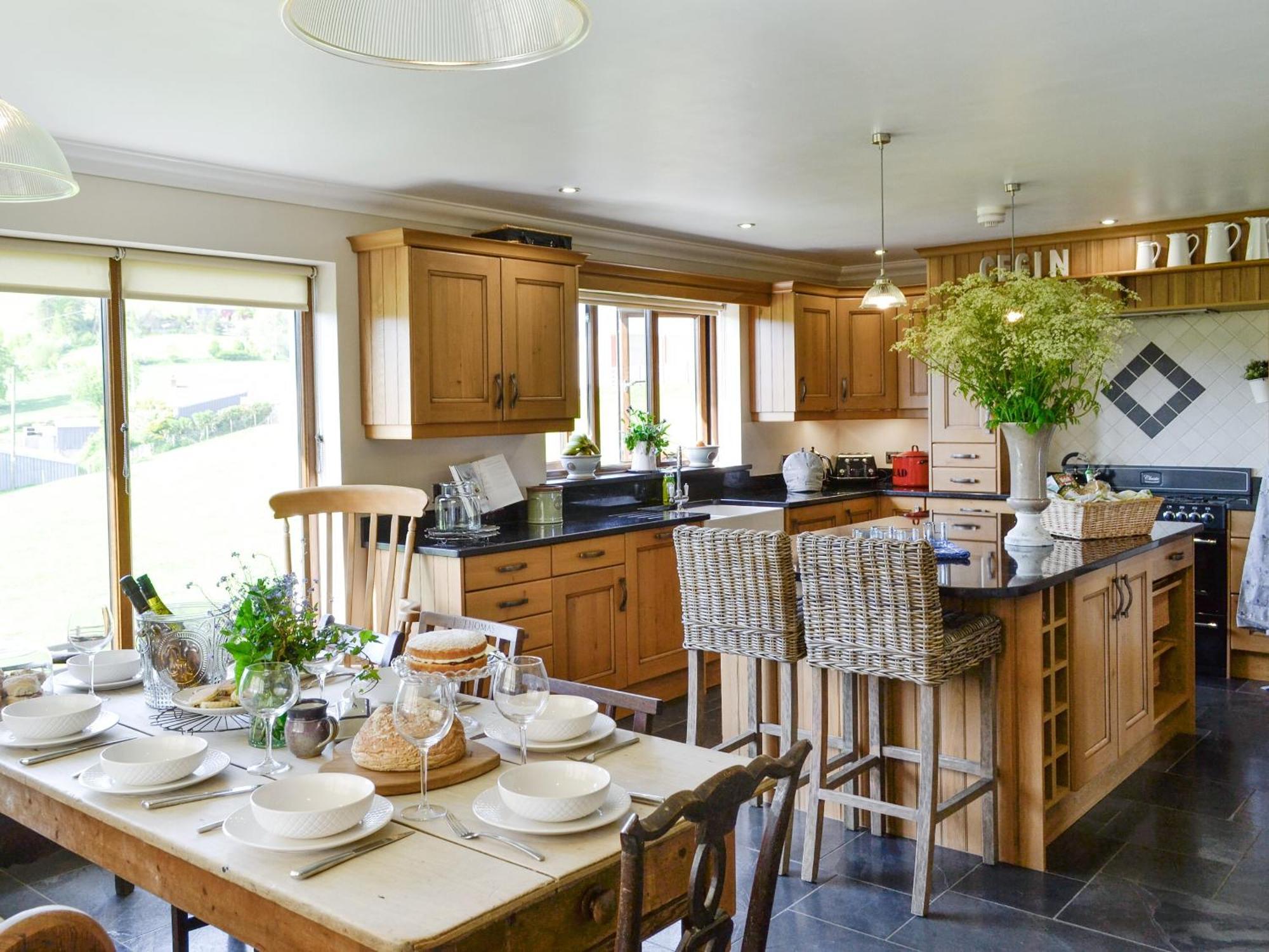 Llanwrda Maes Y Bryn Farmhouse מראה חיצוני תמונה